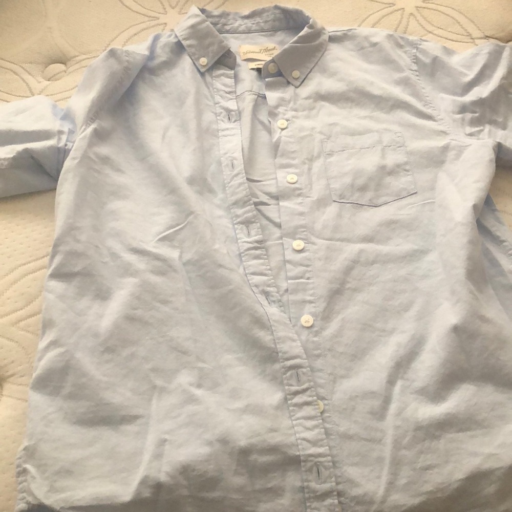Cute button down chambray shirt